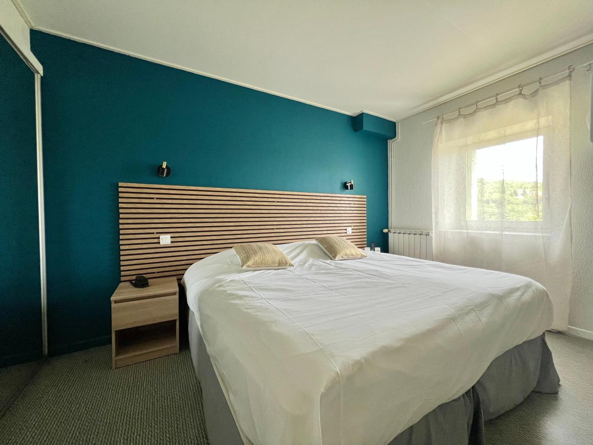 Logis Hotel Restaurant Des Thermes Ламалу-ле-Бен Екстериор снимка