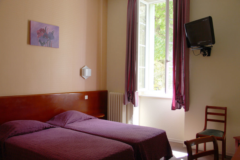 Logis Hotel Restaurant Des Thermes Ламалу-ле-Бен Екстериор снимка